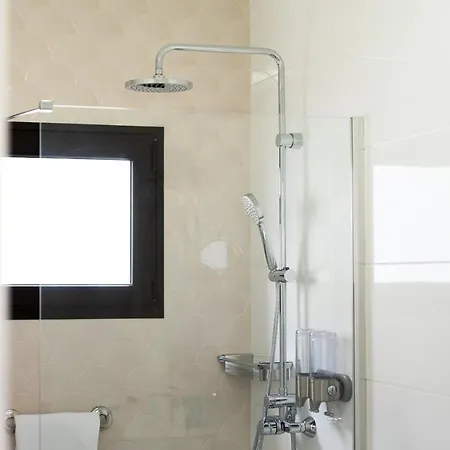 Delmar - Cherne 查德尔帕罗奥